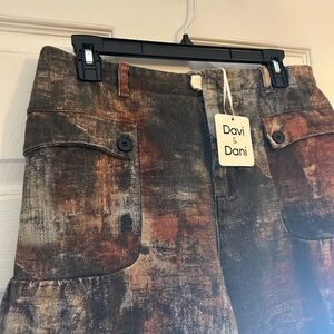 DAVI & DANI Multicolor Wide Leg Pants